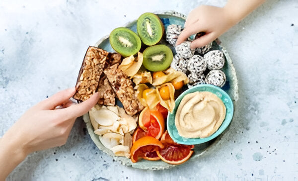 How to Snack Smart Like a Boss..  And not Crib about Taste and Convenience!